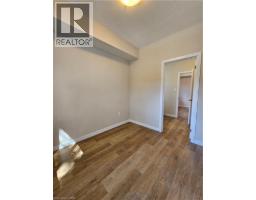 721 Dolph Street N Unit# 2, Cambridge, ON N2H5A1 Photo 16