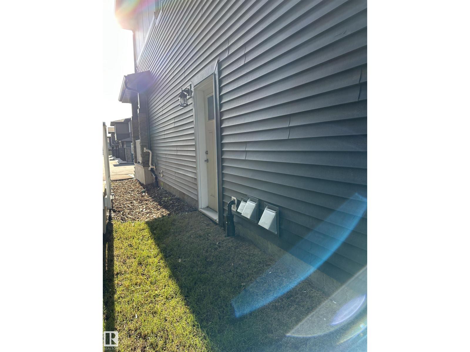#2 2710 66 ST SW - 29