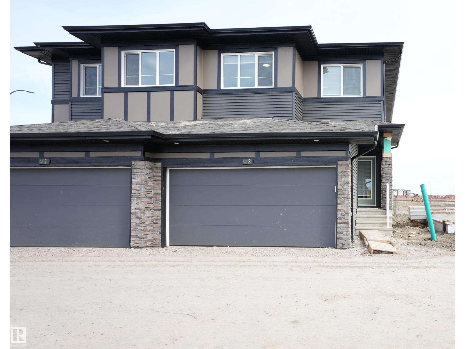 #2 2710 66 ST SW - 55