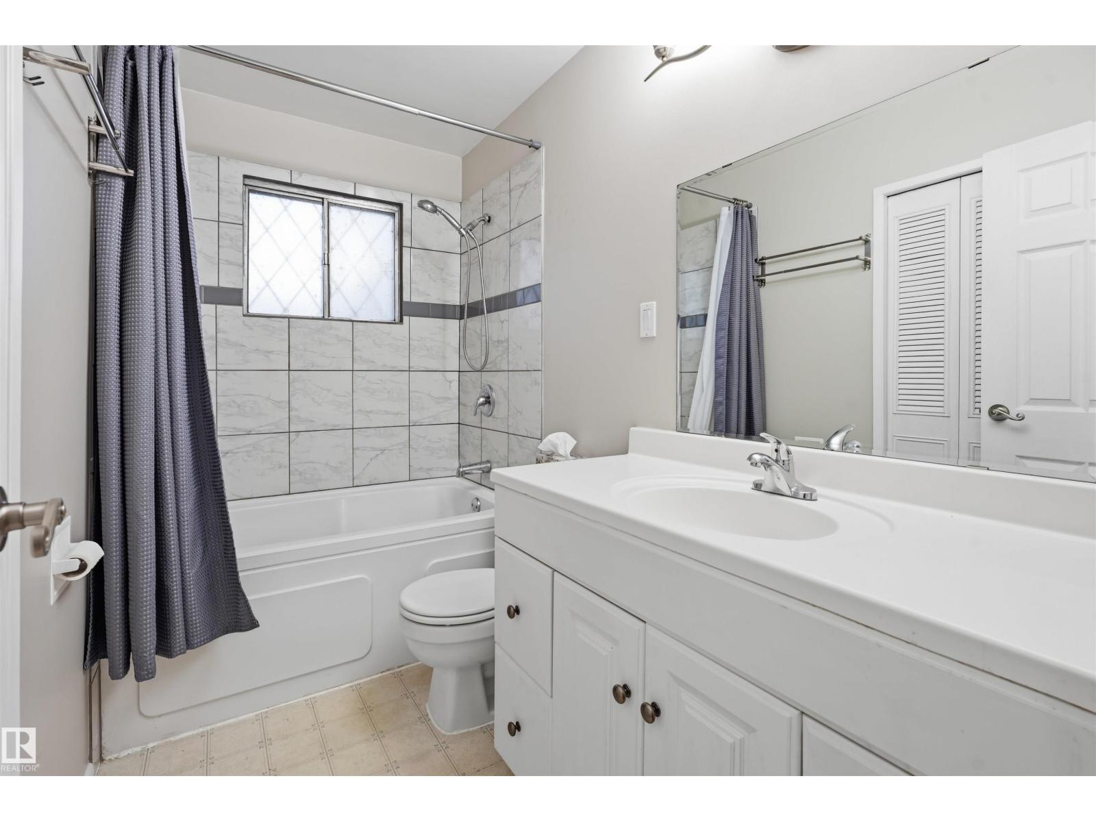 6903 151 AV NW - 20