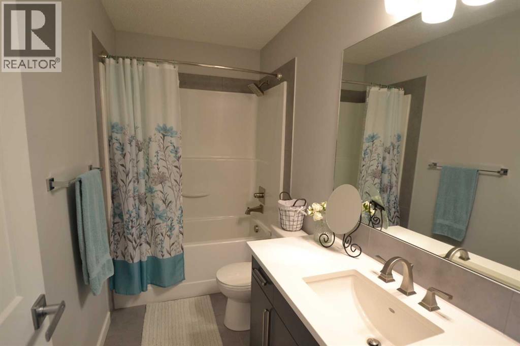 613 Hillcrest Road SW - 29