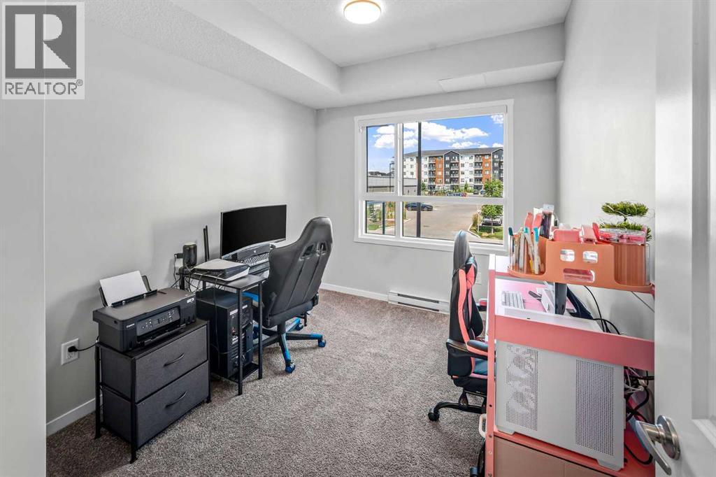 #208 80 Carrington Plaza NW - 8