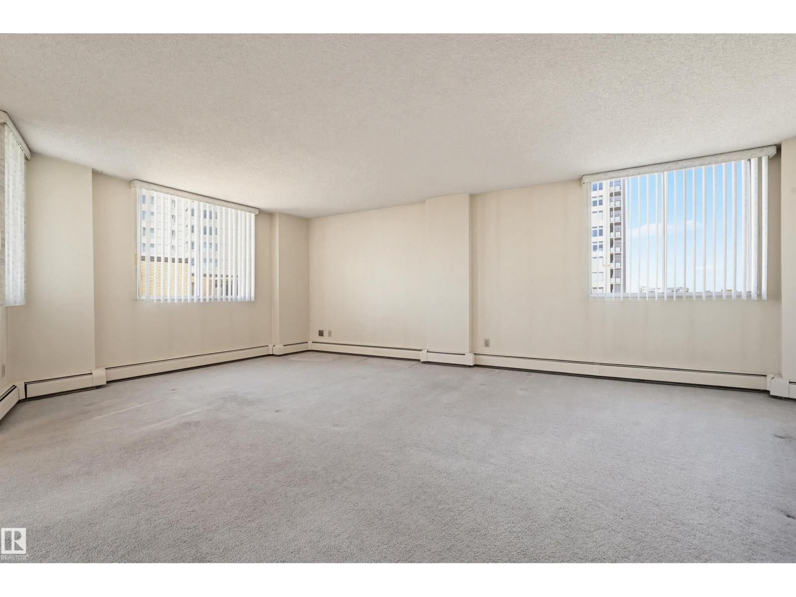 #701 12141 JASPER AV NW, Wîhkwêntôwin, Edmonton photo 2