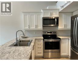 Foyer - 992 Windham Centre Road Unit# 1, Windham Centre, ON N0E2A0 Photo 7