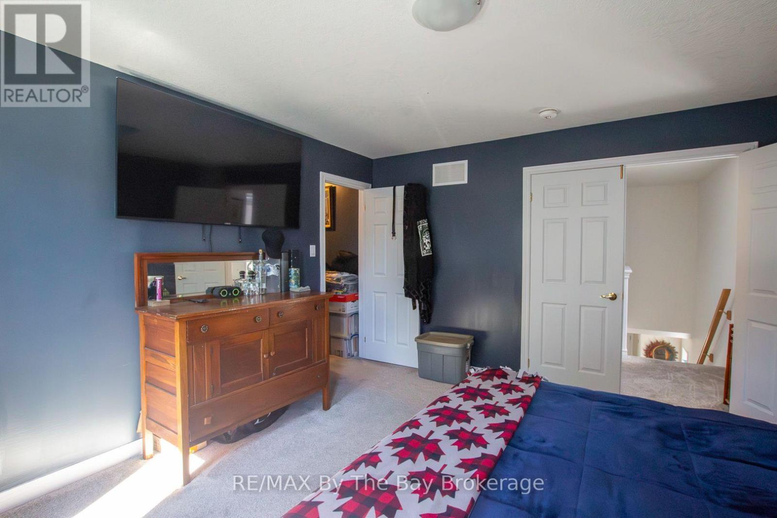 131 STONEBROOK WAY - 13