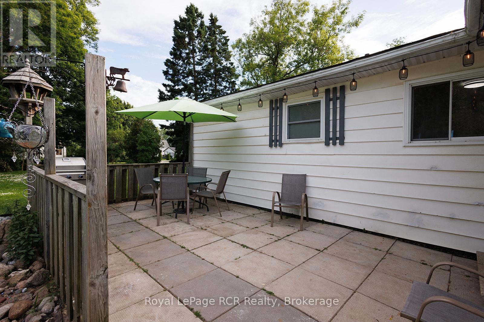 223 DIVISION STREET - 19