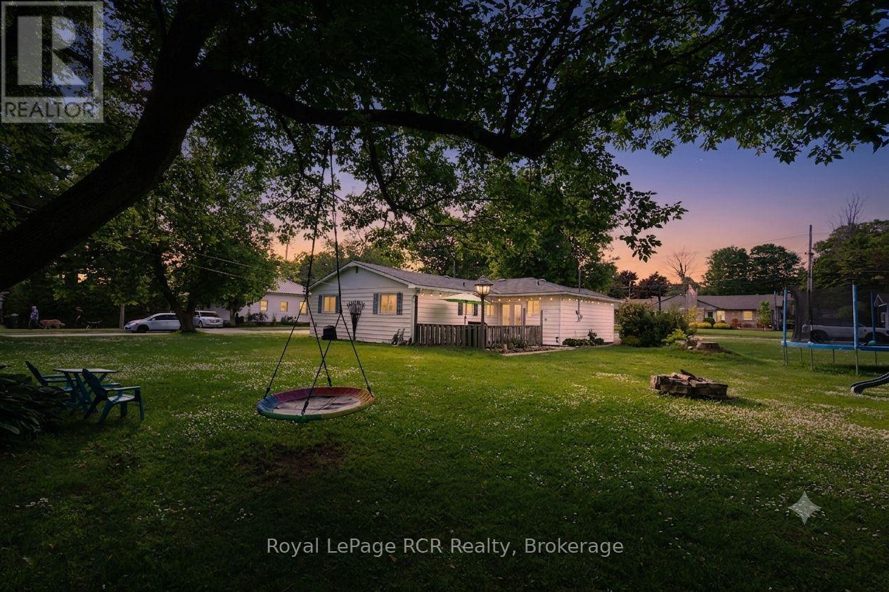 223 DIVISION STREET - Image 3