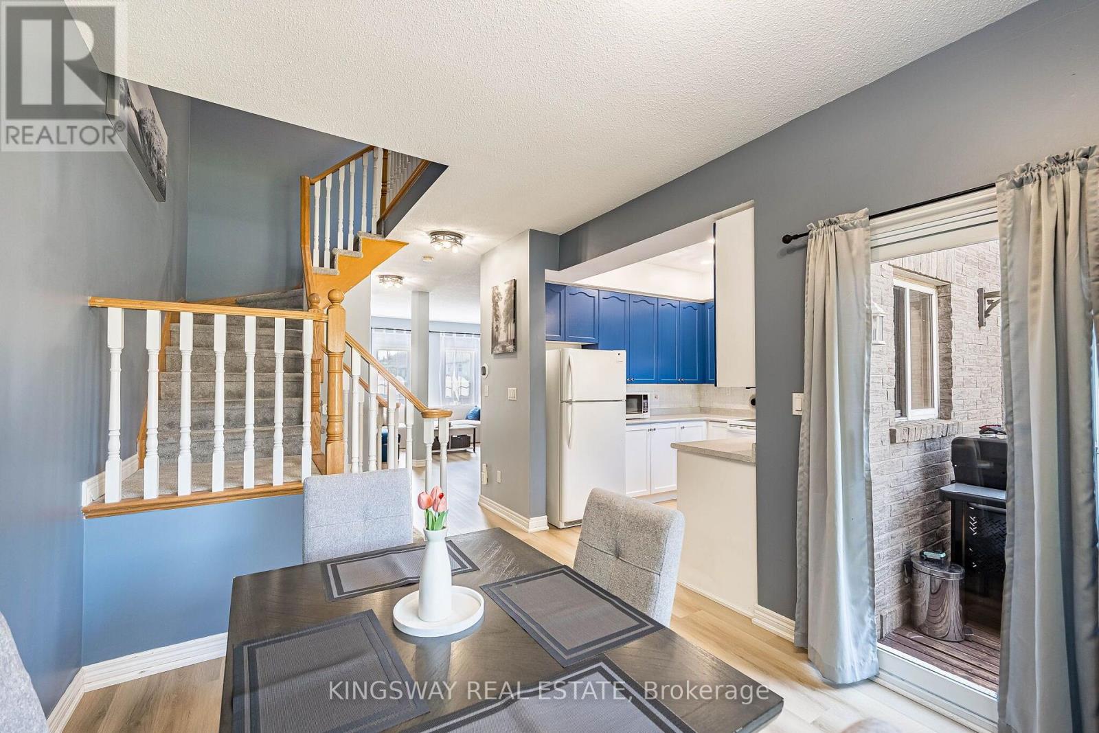 2057 WHITE DOVE CIRCLE - 14