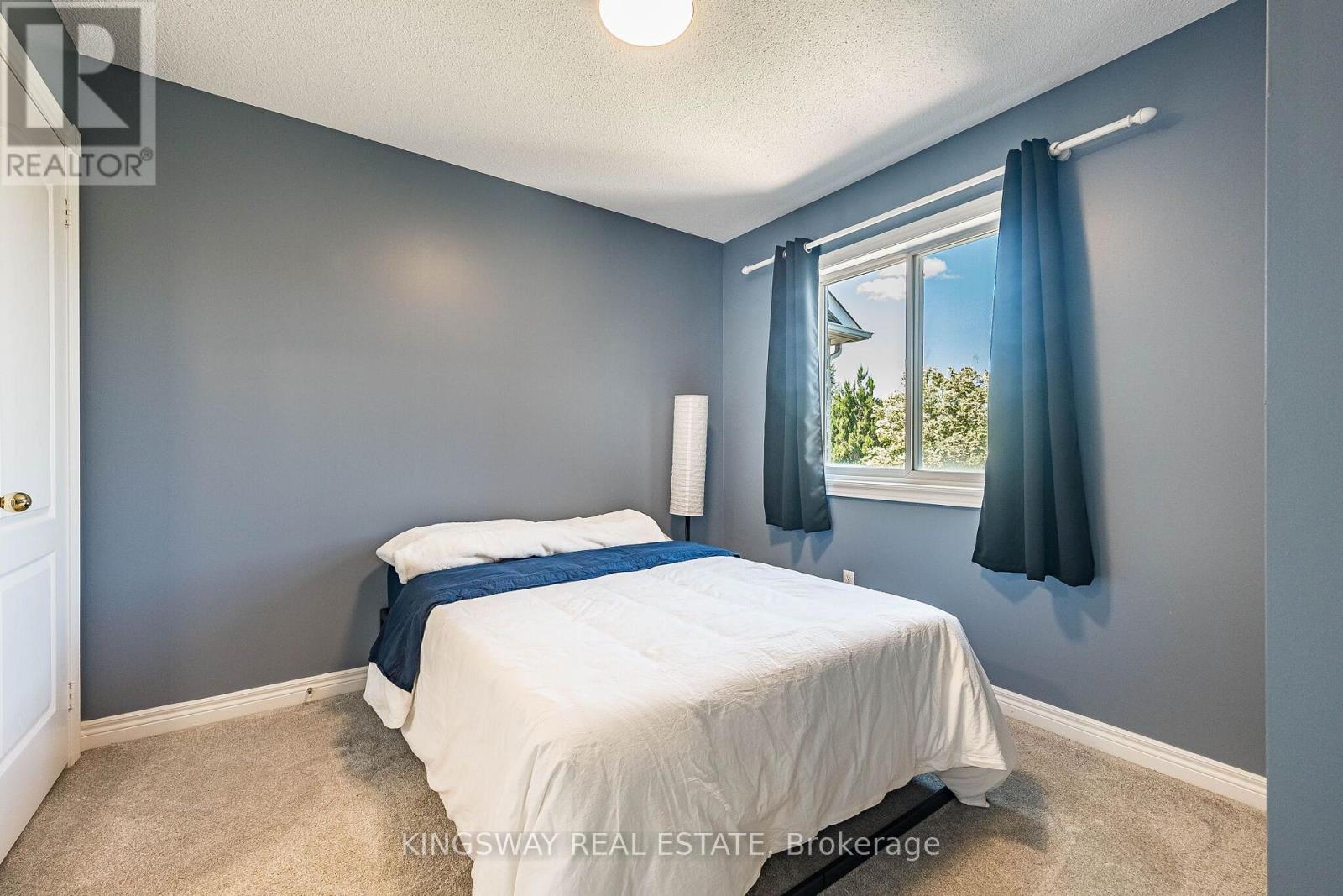 2057 WHITE DOVE CIRCLE - Image 23