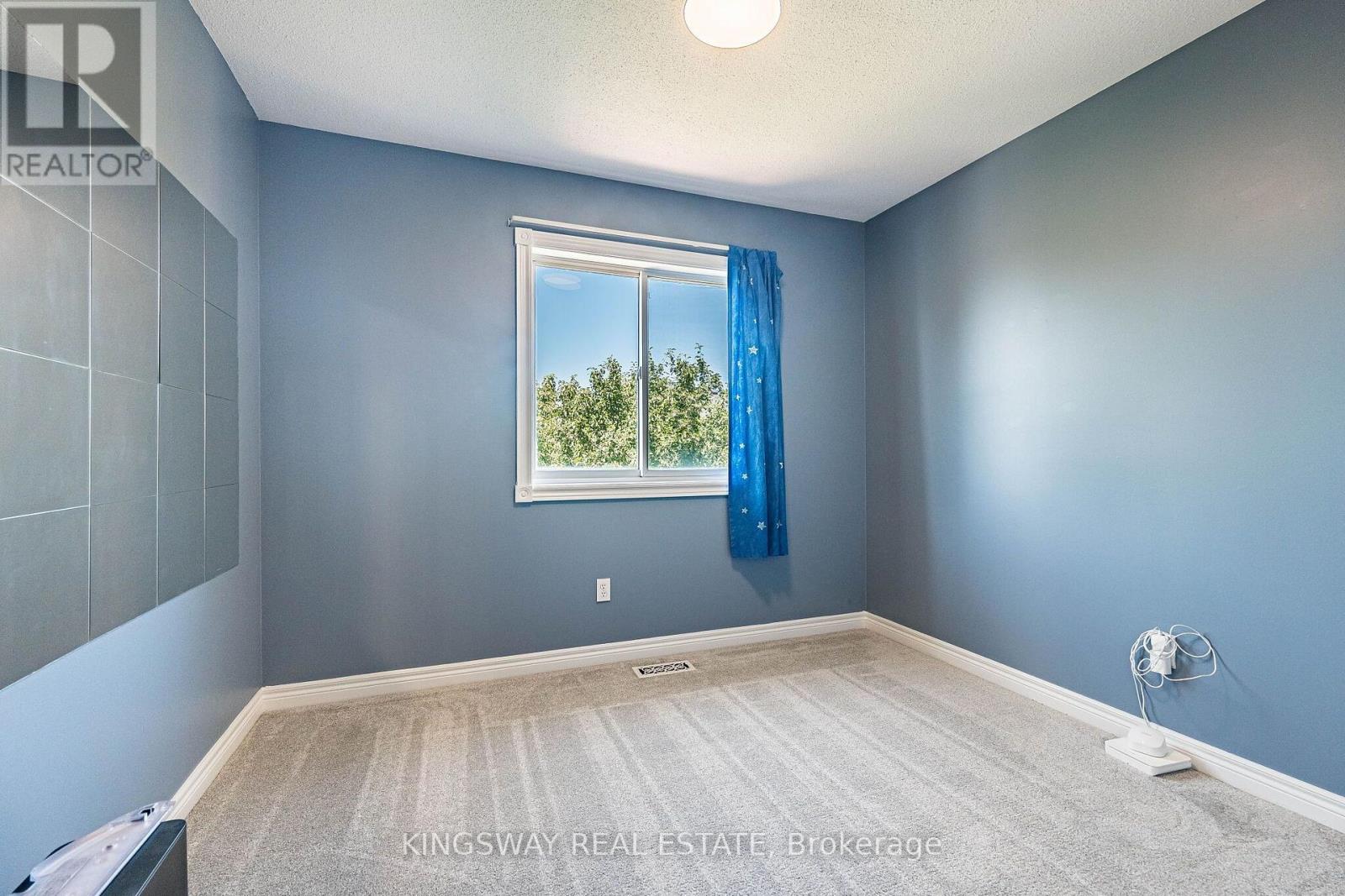 2057 WHITE DOVE CIRCLE - Image 26