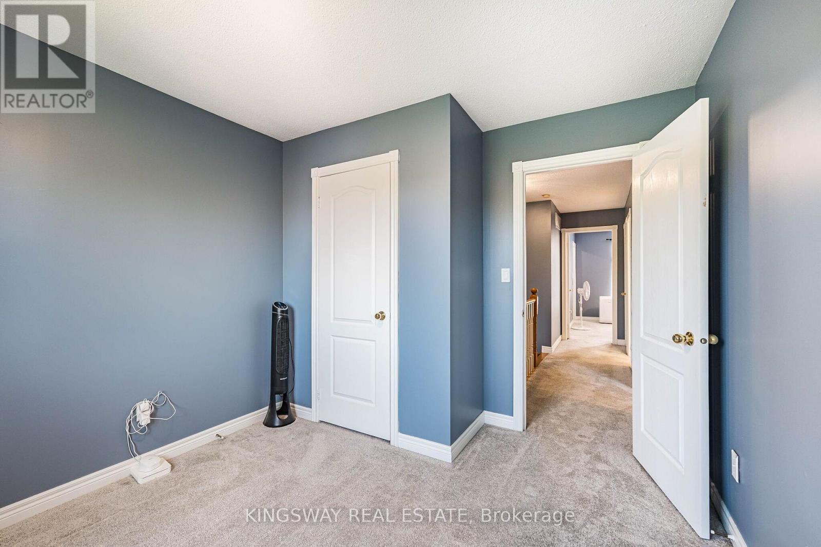 2057 WHITE DOVE CIRCLE - 27