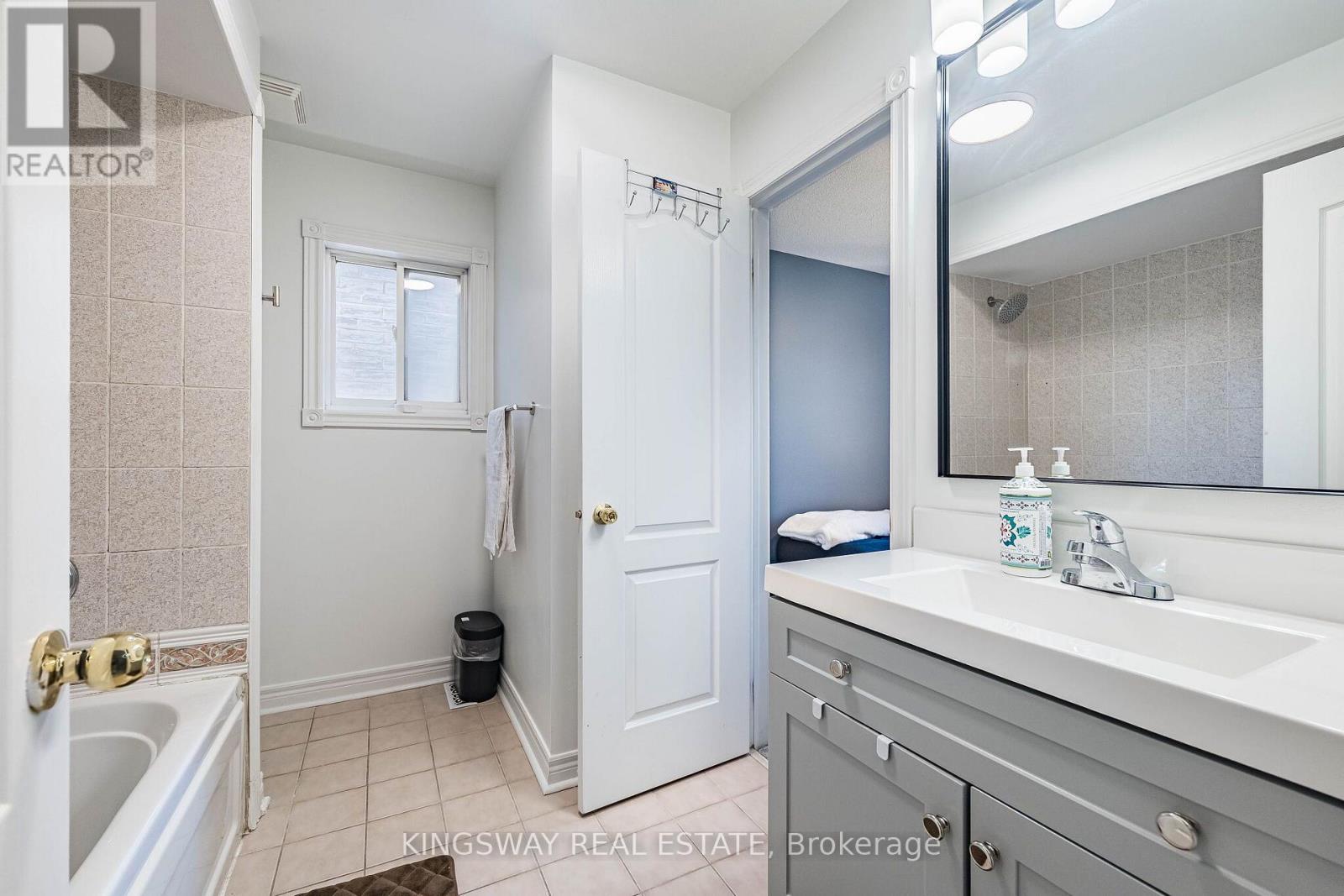 2057 WHITE DOVE CIRCLE - 28