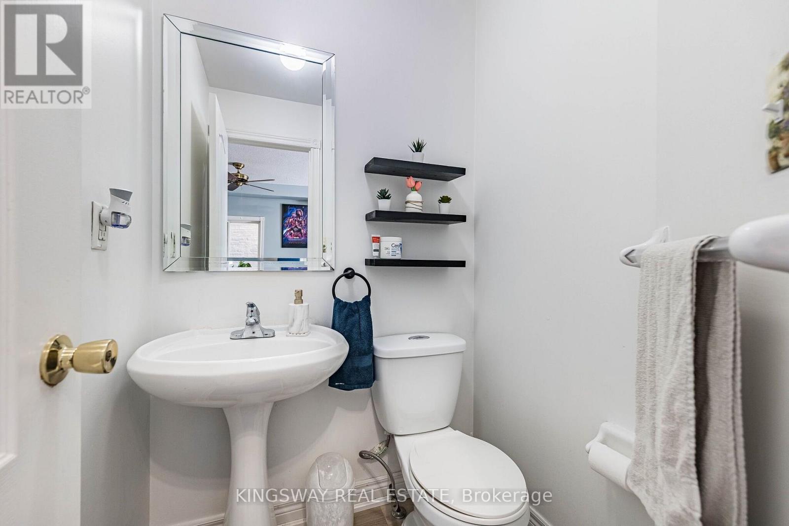 2057 WHITE DOVE CIRCLE - 30