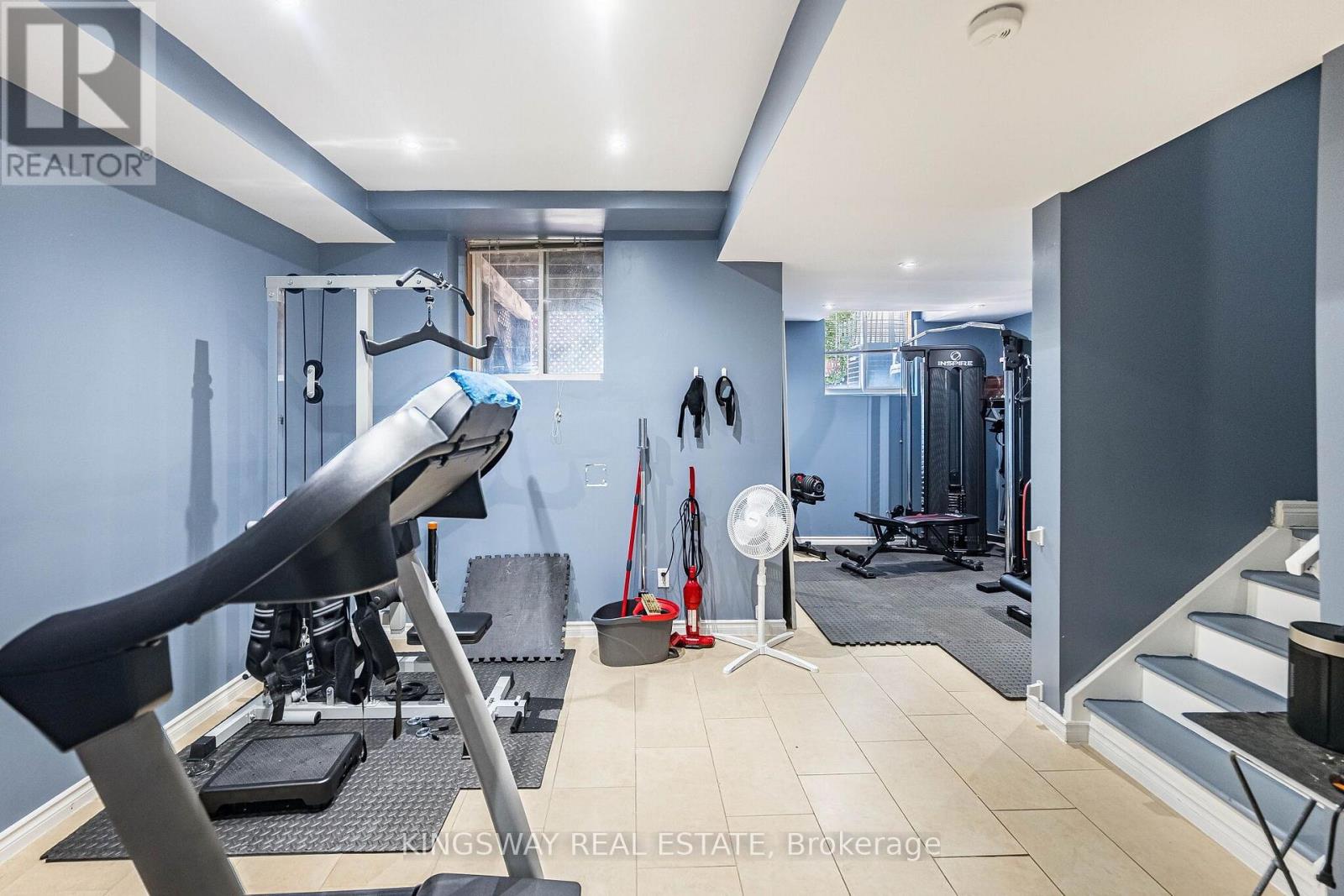 2057 WHITE DOVE CIRCLE - 31