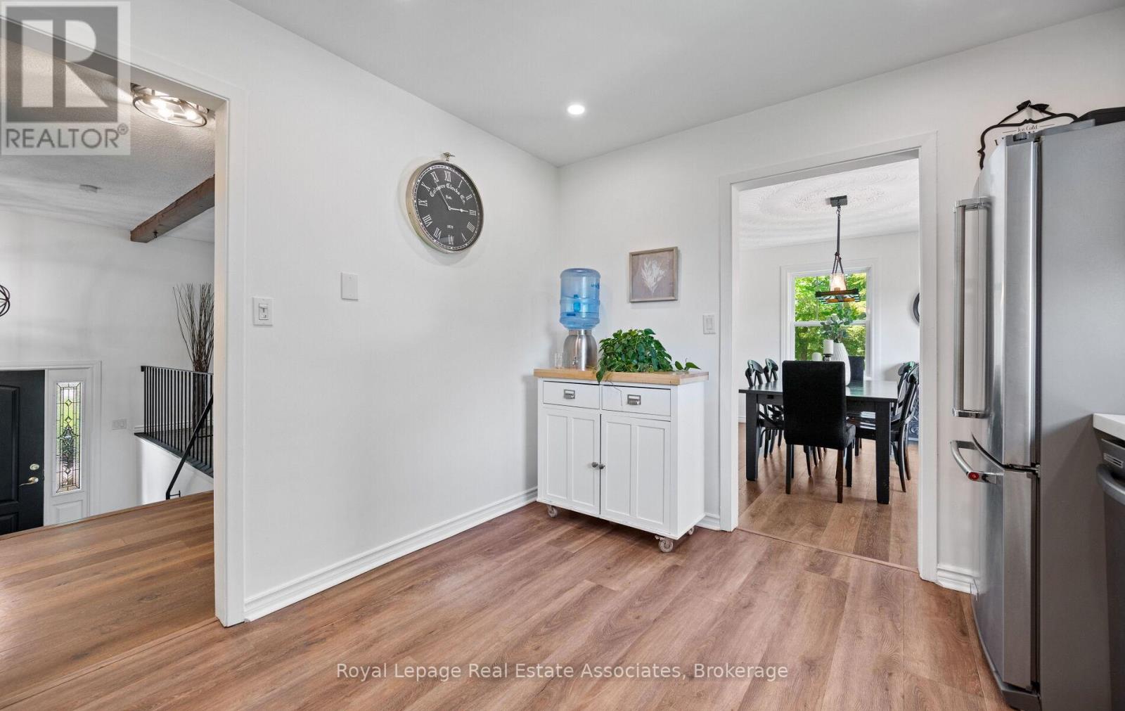 7462 15 SIDE ROAD - Image 16