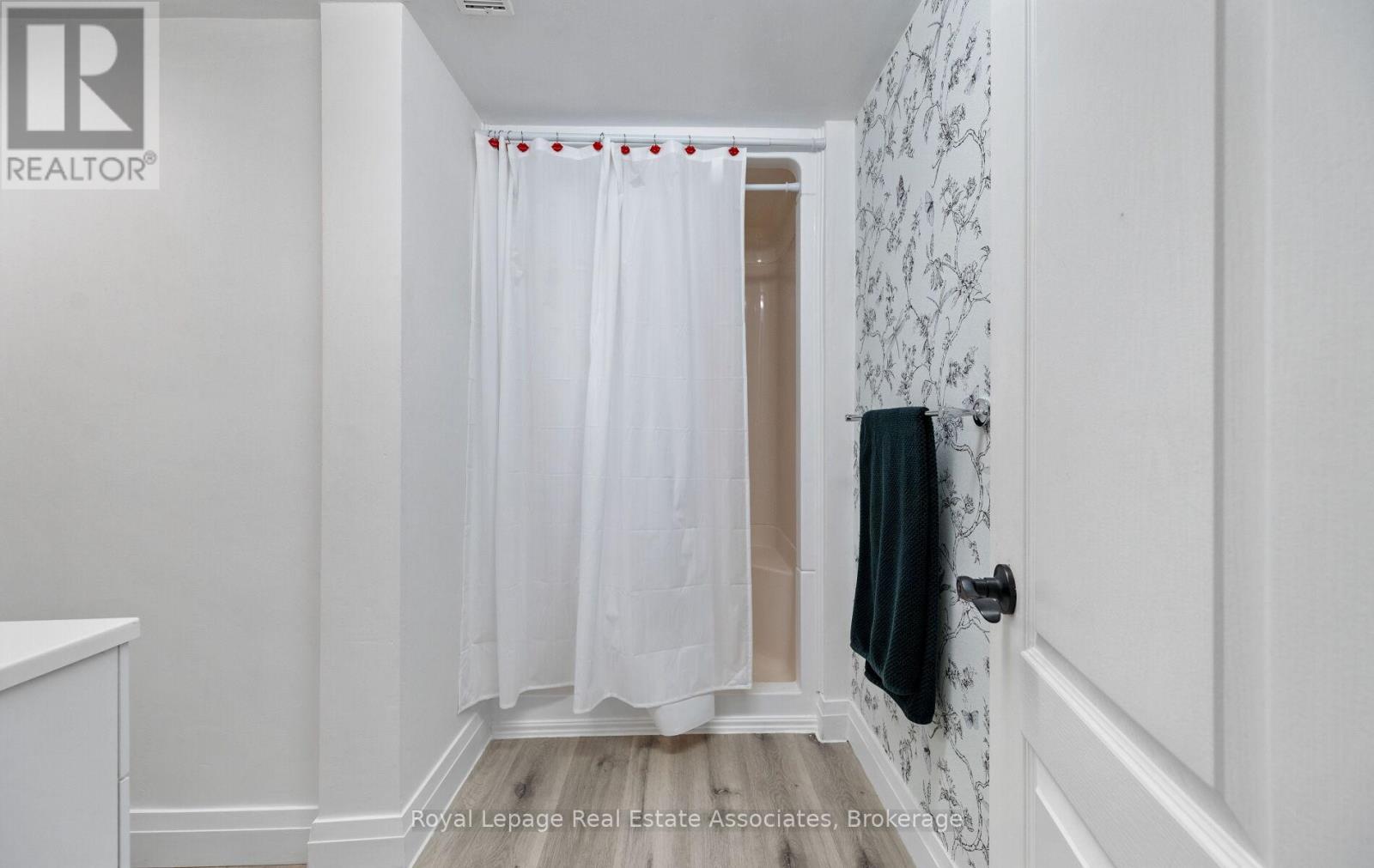 7462 15 SIDE ROAD - Image 35