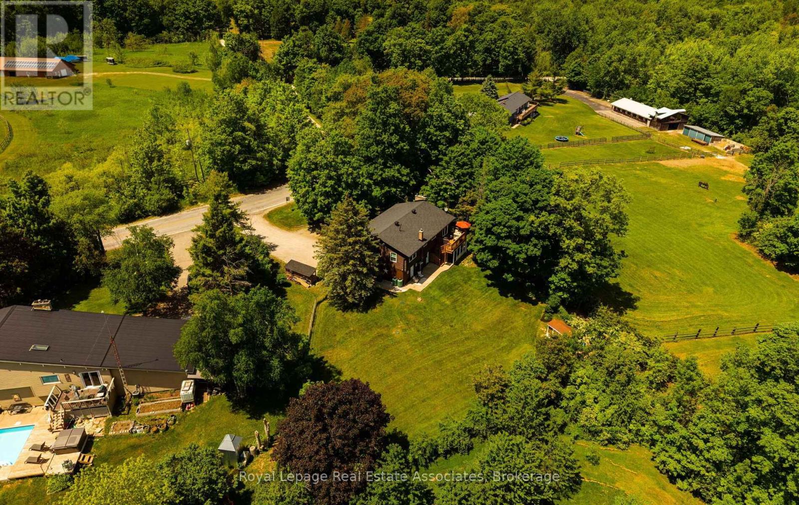 7462 15 SIDE ROAD - 47