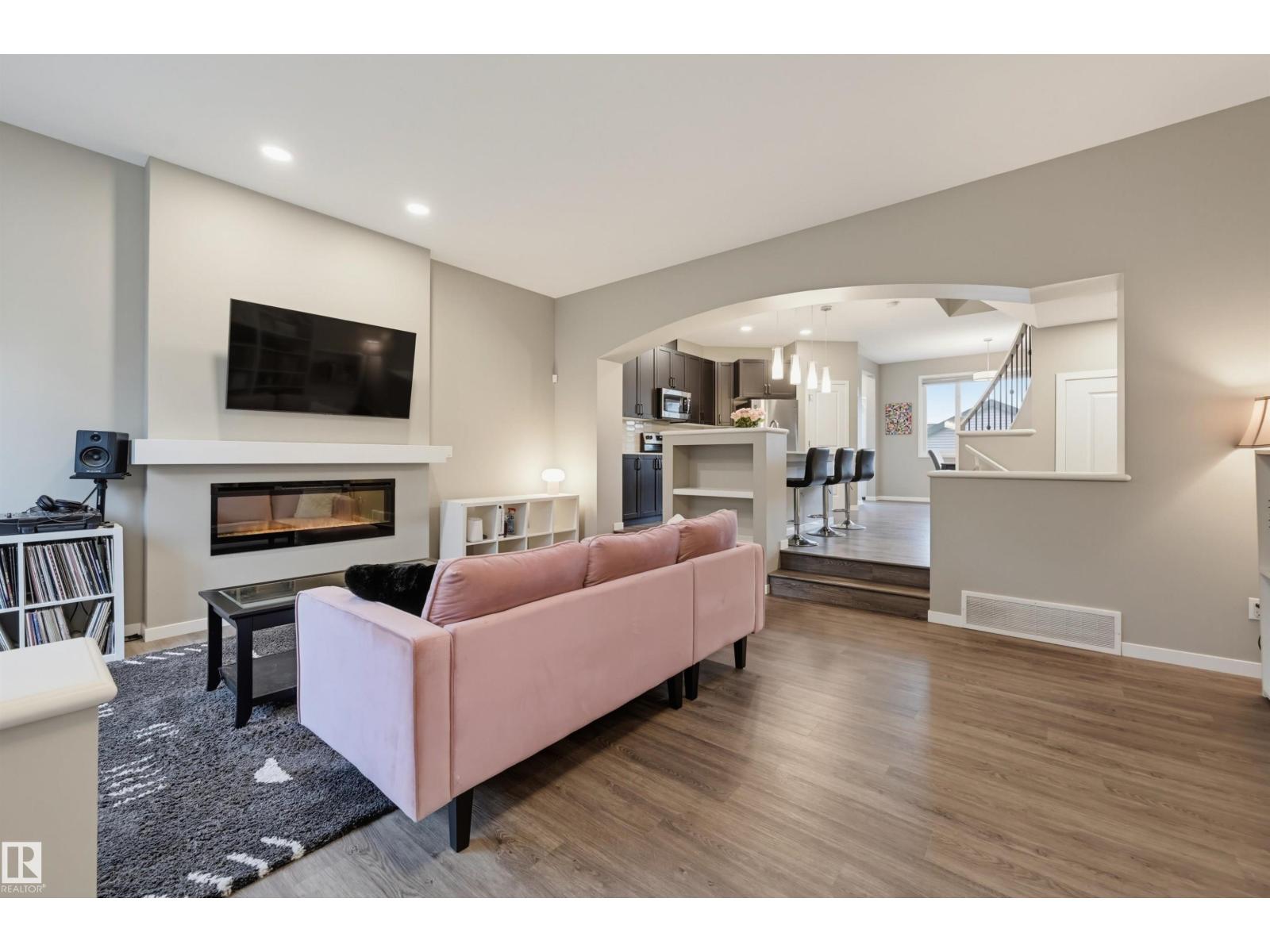 5175 EDGEMONT BV NW, Edgemont (Edmonton), Edmonton photo 2
