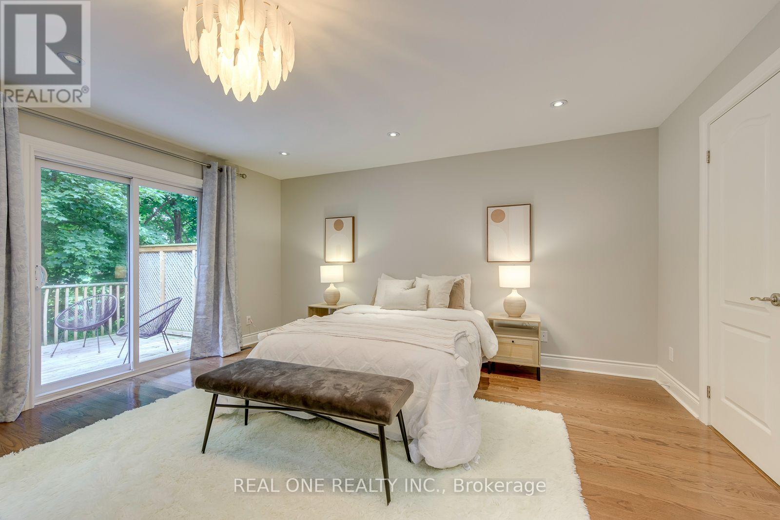 28 OSBORNE CRESCENT - 21