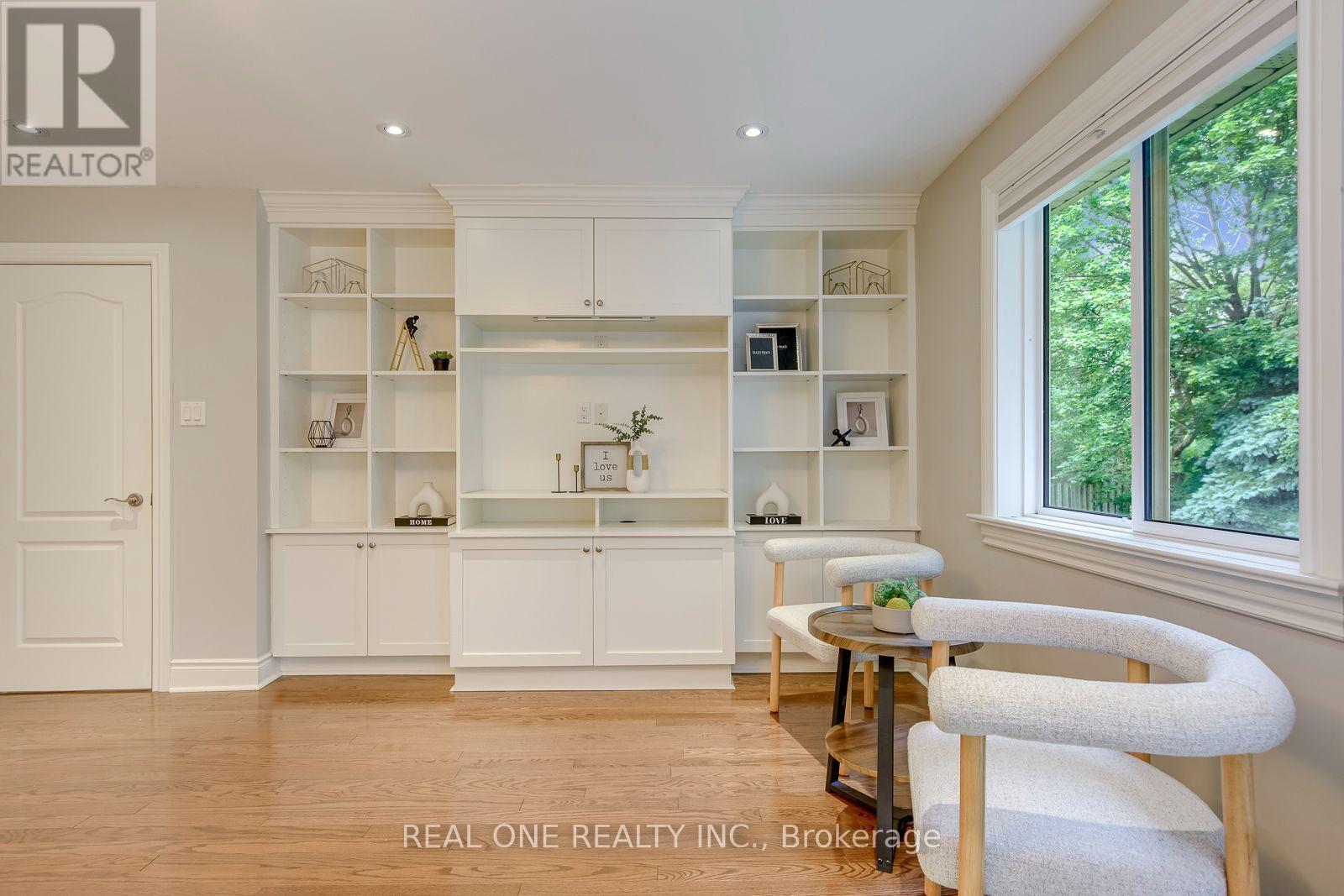 28 OSBORNE CRESCENT - 23