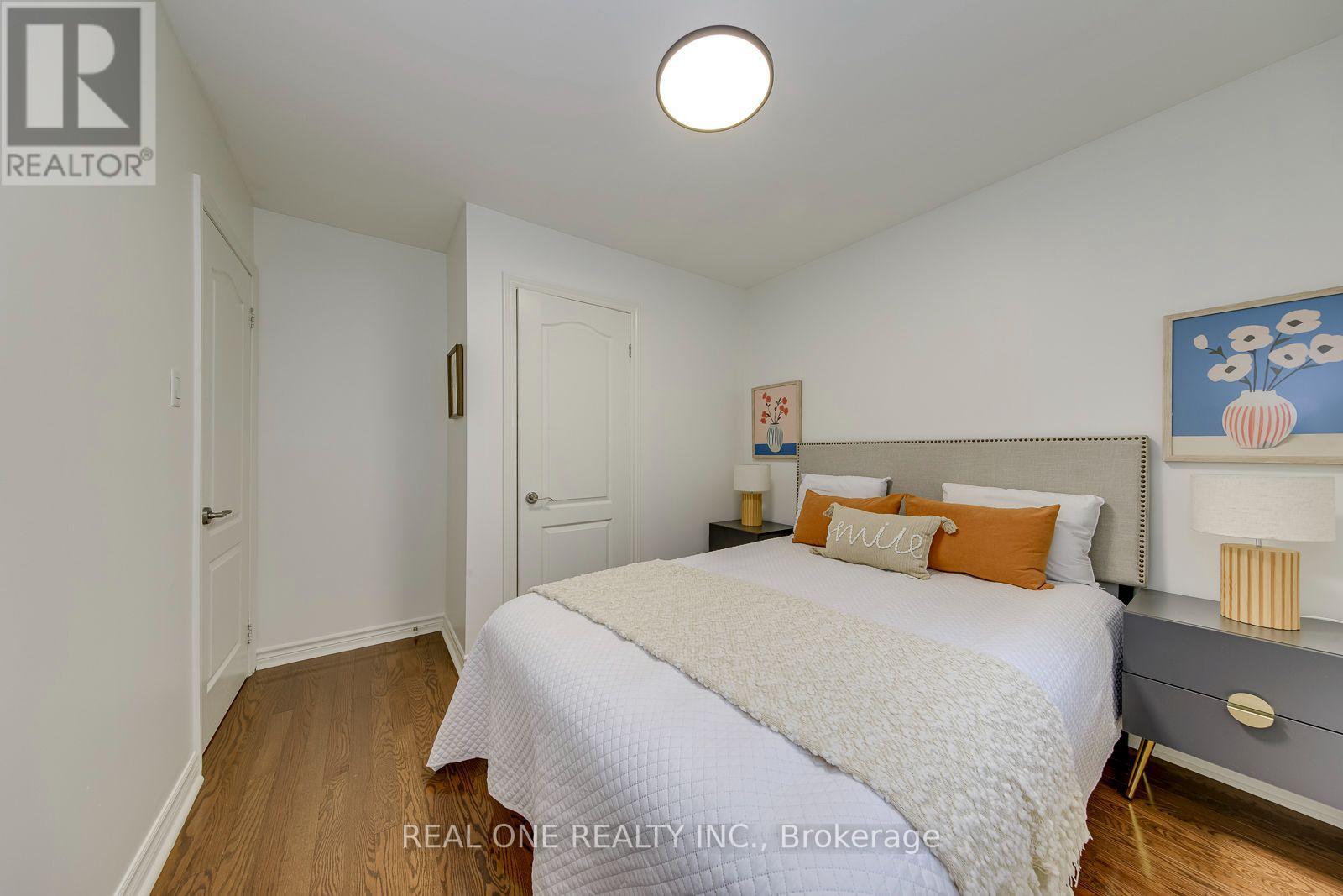 28 OSBORNE CRESCENT - 30