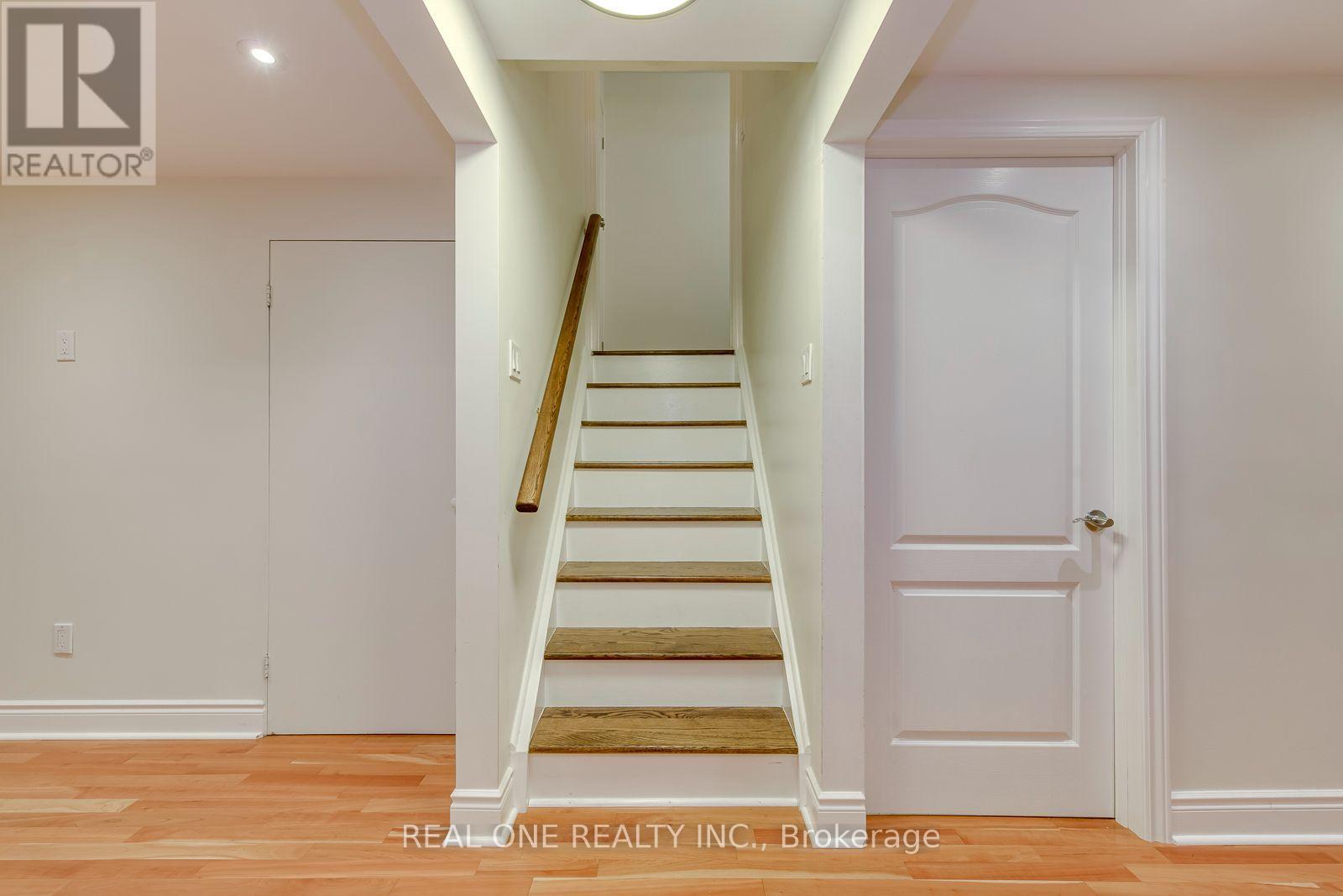 28 OSBORNE CRESCENT - 34