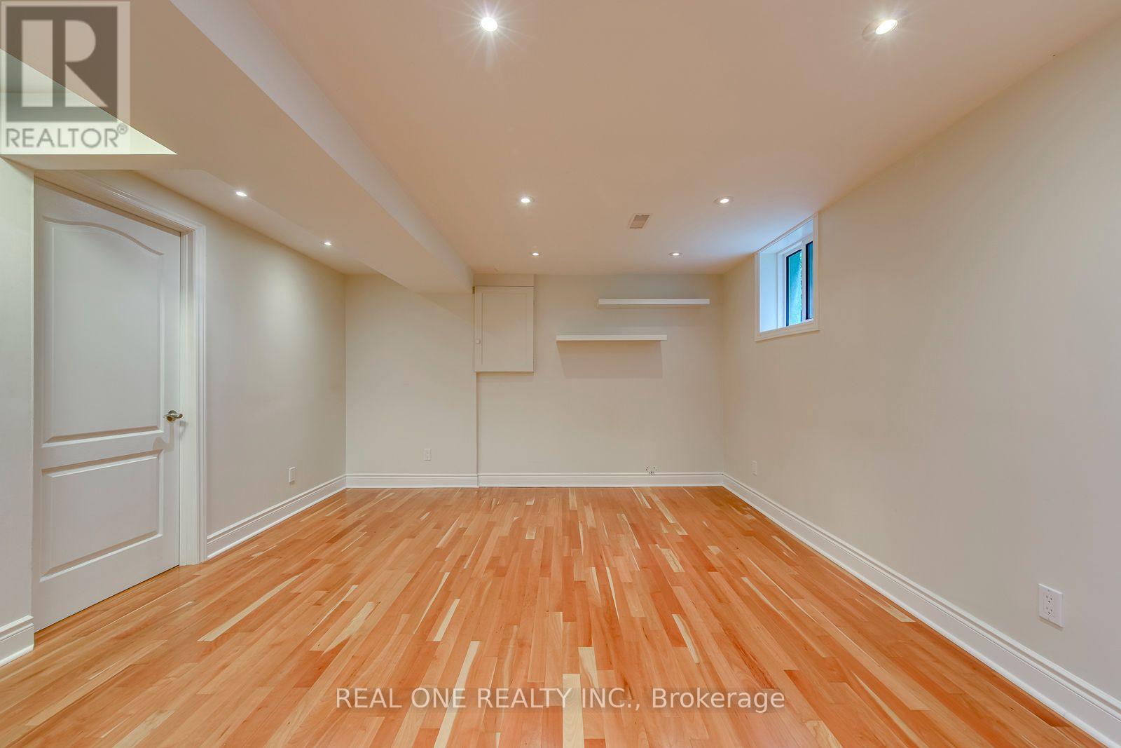 28 OSBORNE CRESCENT - Image 36