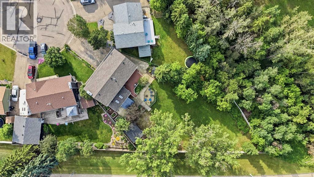 31 Willow Crescent, Lacombe