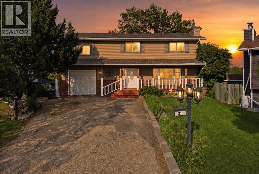 31 Willow Crescent, Lacombe