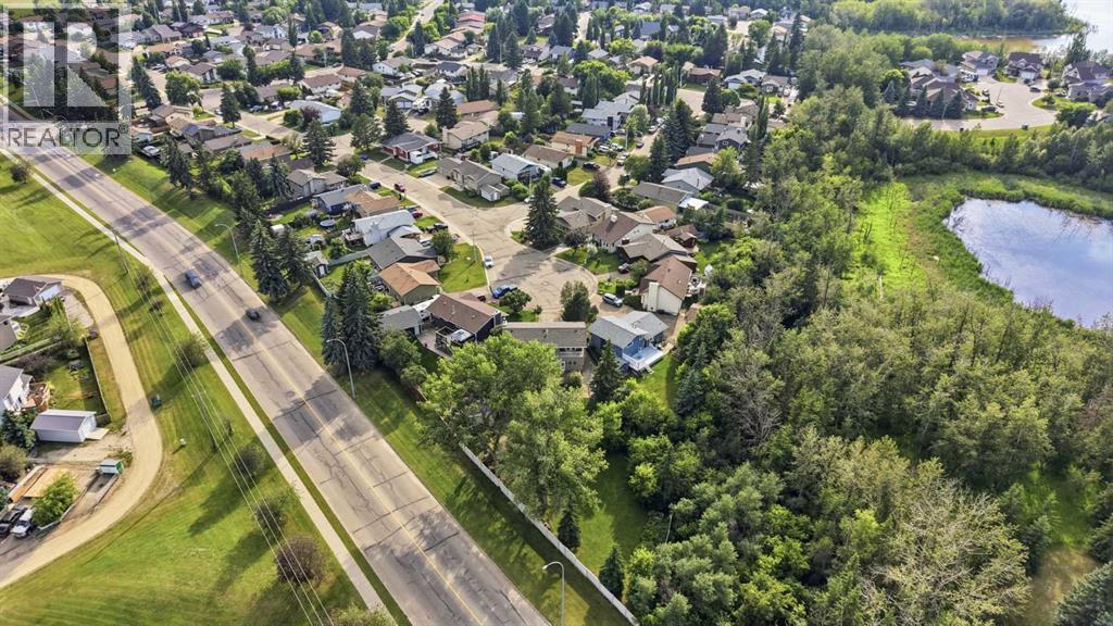 31 Willow Crescent, Lacombe