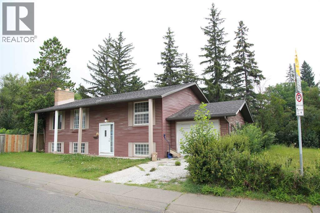 904 73 Avenue SW, Kelvin Grove, Calgary photo 5