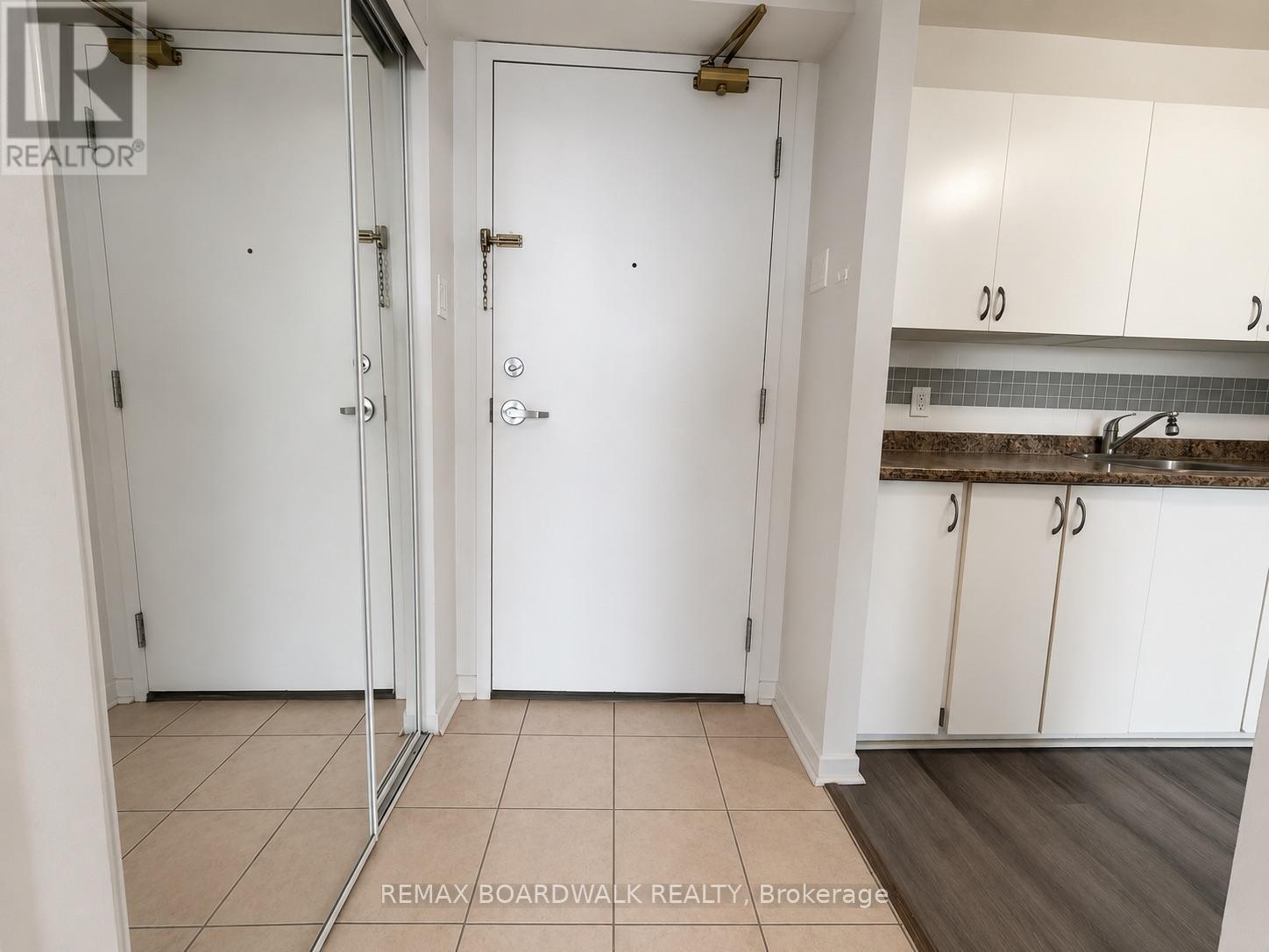 1 Bed, 1 Bath House for Rent in Ottawa – 1103 – 1440 HERON ROAD, Ottawa – MLS# X13623542 - Image 7
