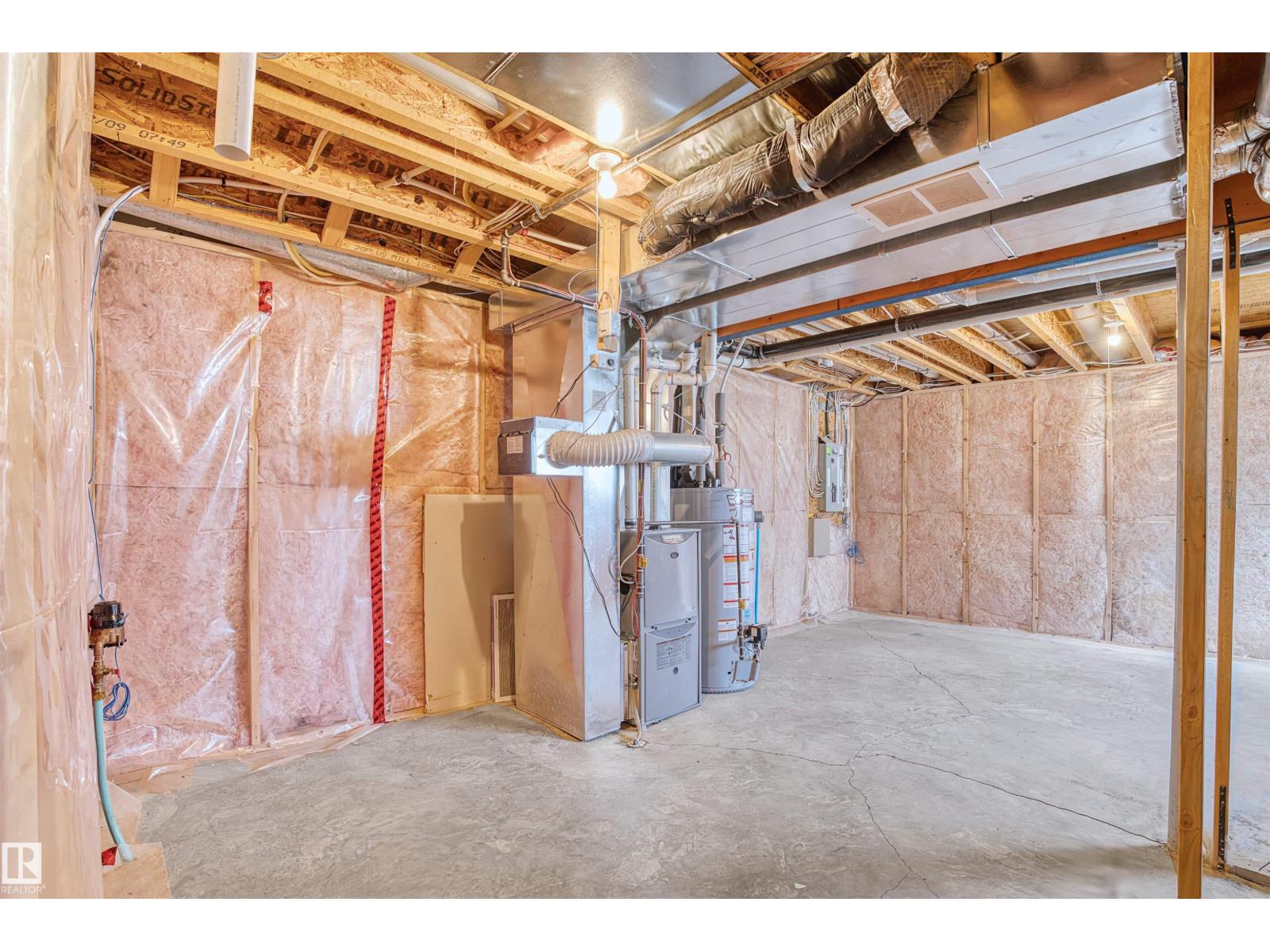 15504 102 Avenue NW - Photo 25