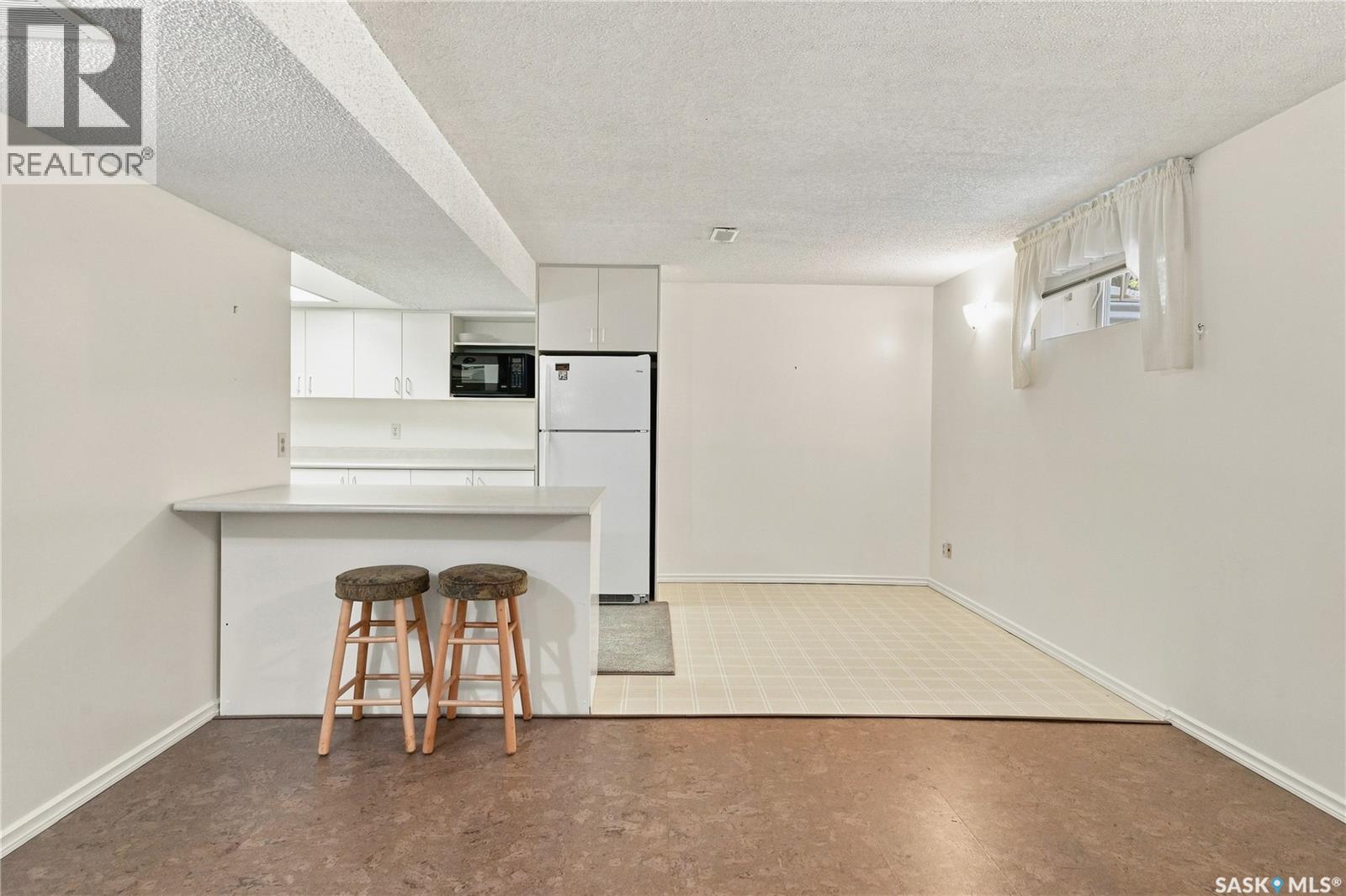725 7th STREET E - 29