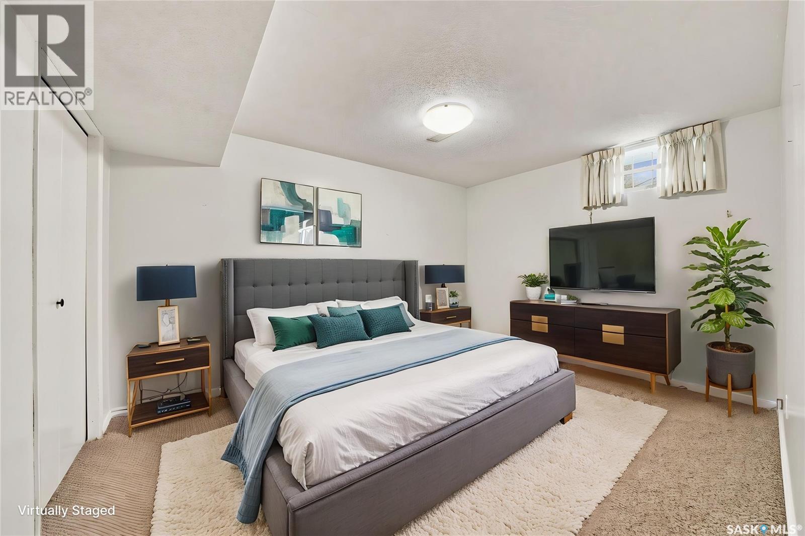 725 7th STREET E - Image 42