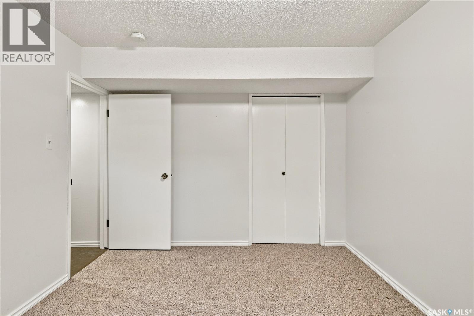 725 7th STREET E - Image 44