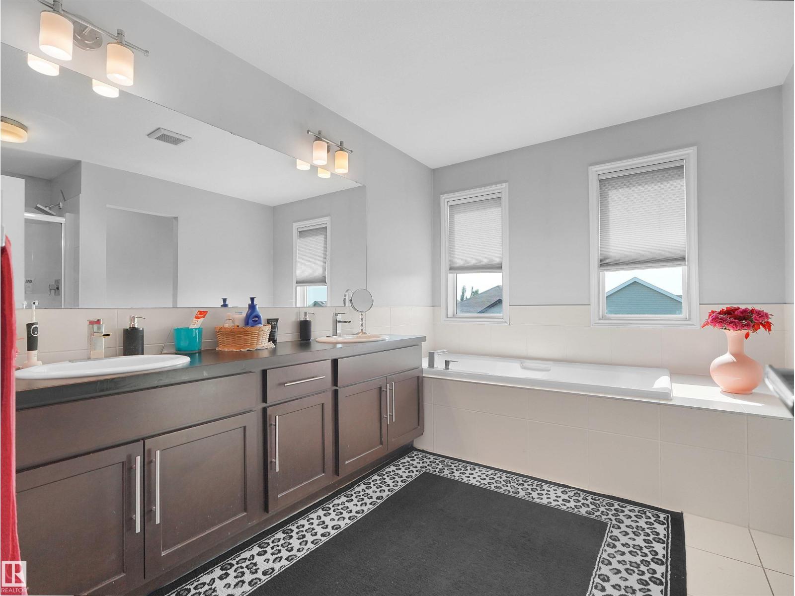 1716 60 ST SW - 36
