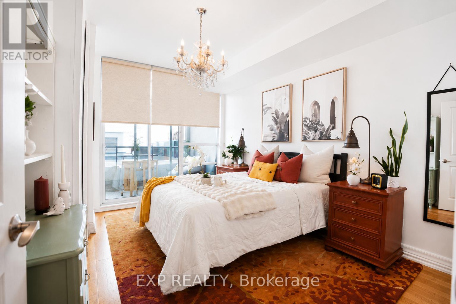 Photo of 500 St Clair Avenue