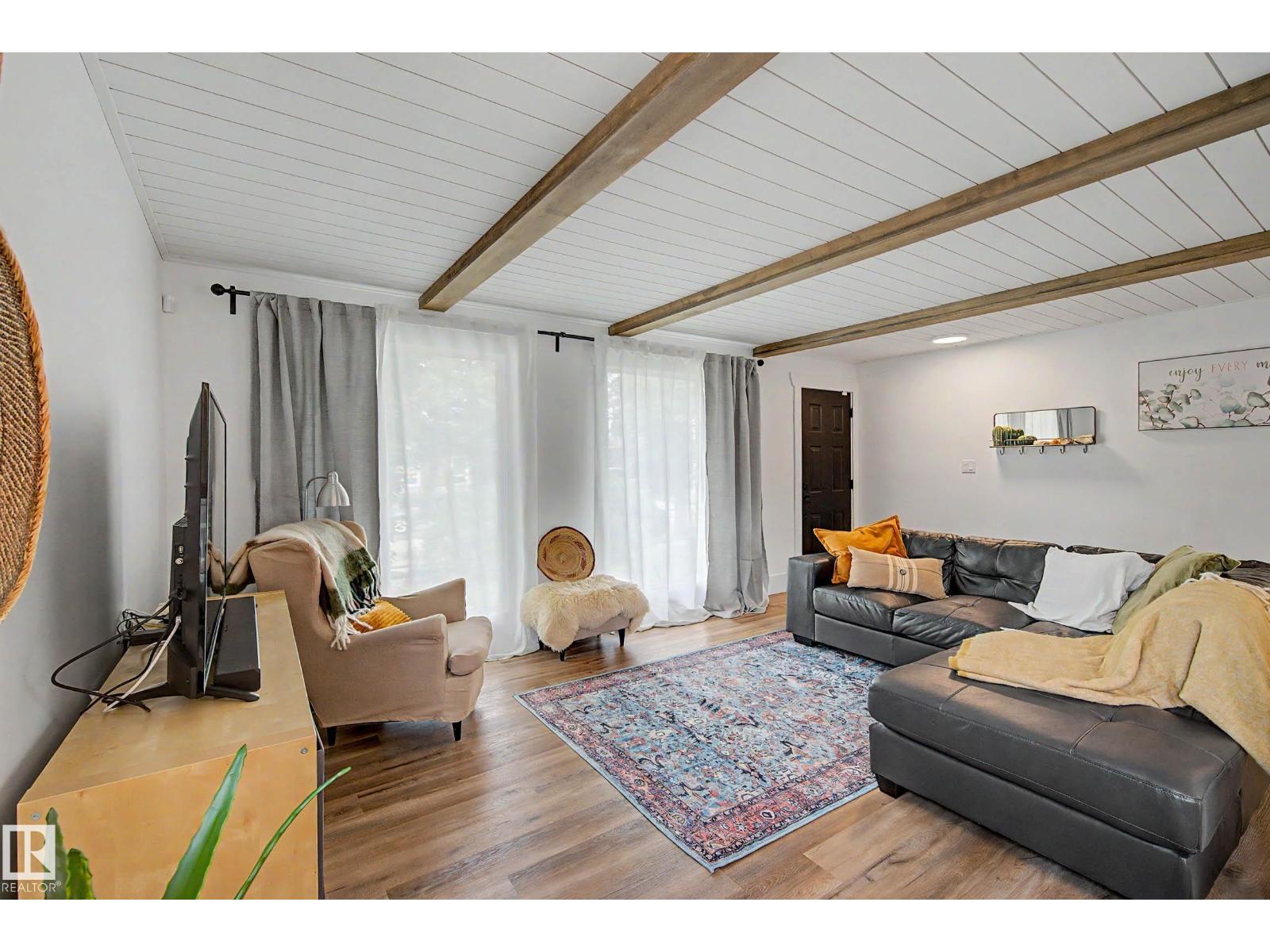4305 43A AV - Image 10