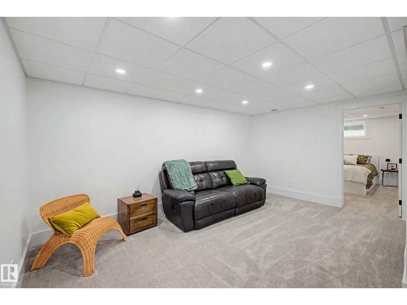 4305 43A AV - Image 31
