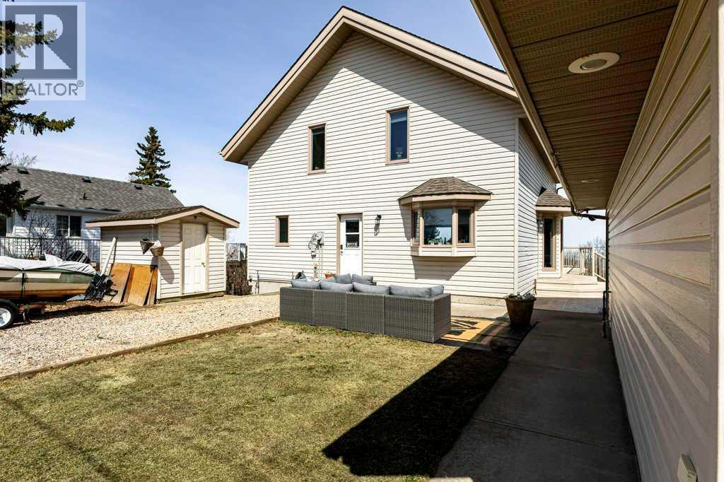 19 Lakeview Drive - 3