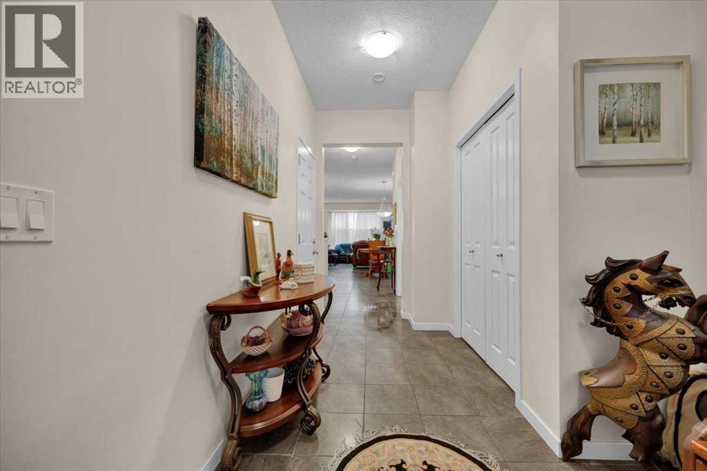 226 Sunset Point, Cochrane