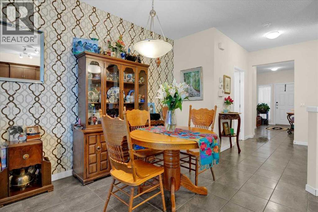 226 Sunset Point, Cochrane