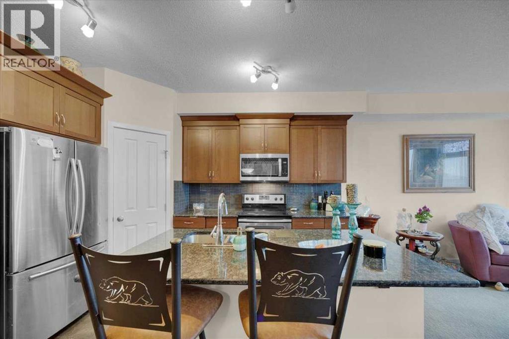 226 Sunset Point, Cochrane