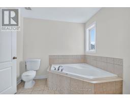 818 Long Point Circle, Ottawa, ON K1T4H6 Photo 27