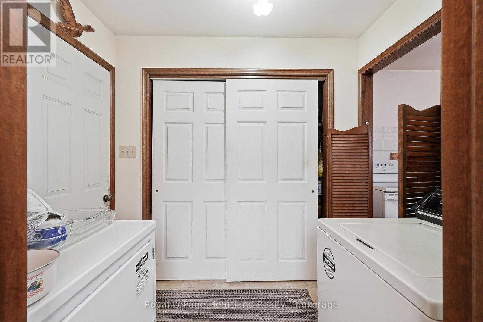 947 CAROLINE STREET - 14