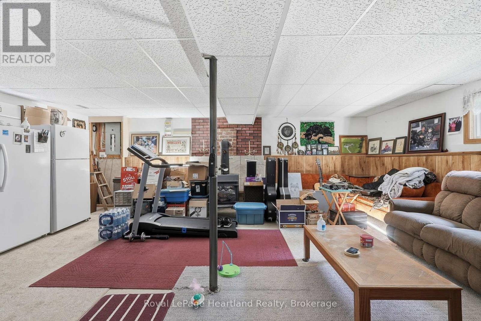 947 CAROLINE STREET - 21