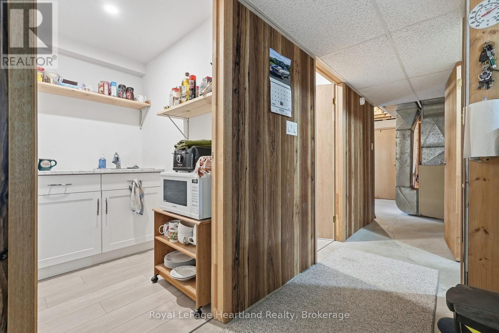 947 CAROLINE STREET - 22