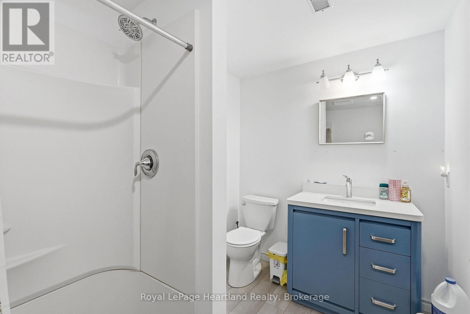 947 CAROLINE STREET - 24