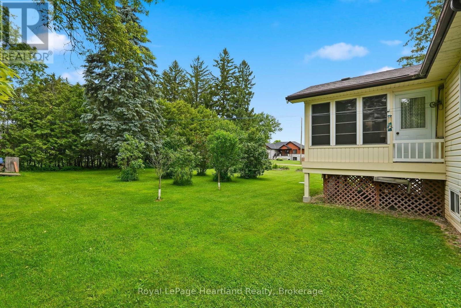 947 CAROLINE STREET - 28